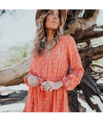 Robe boho femme d'Europe débarque