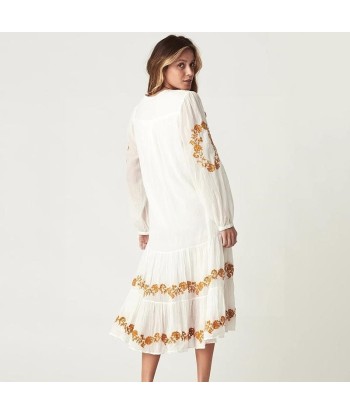 Longue robe blanche boheme de pas cher