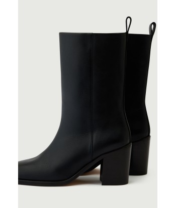 CARA BLACK BOOTS Véritable concentré