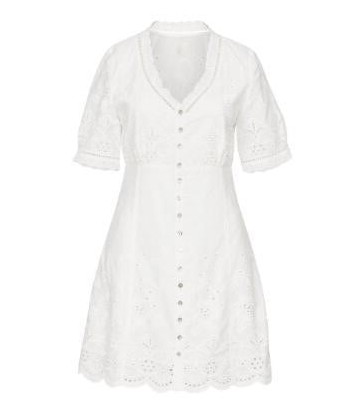 Robe blanche dentelle courte boheme Les êtres humains sont 